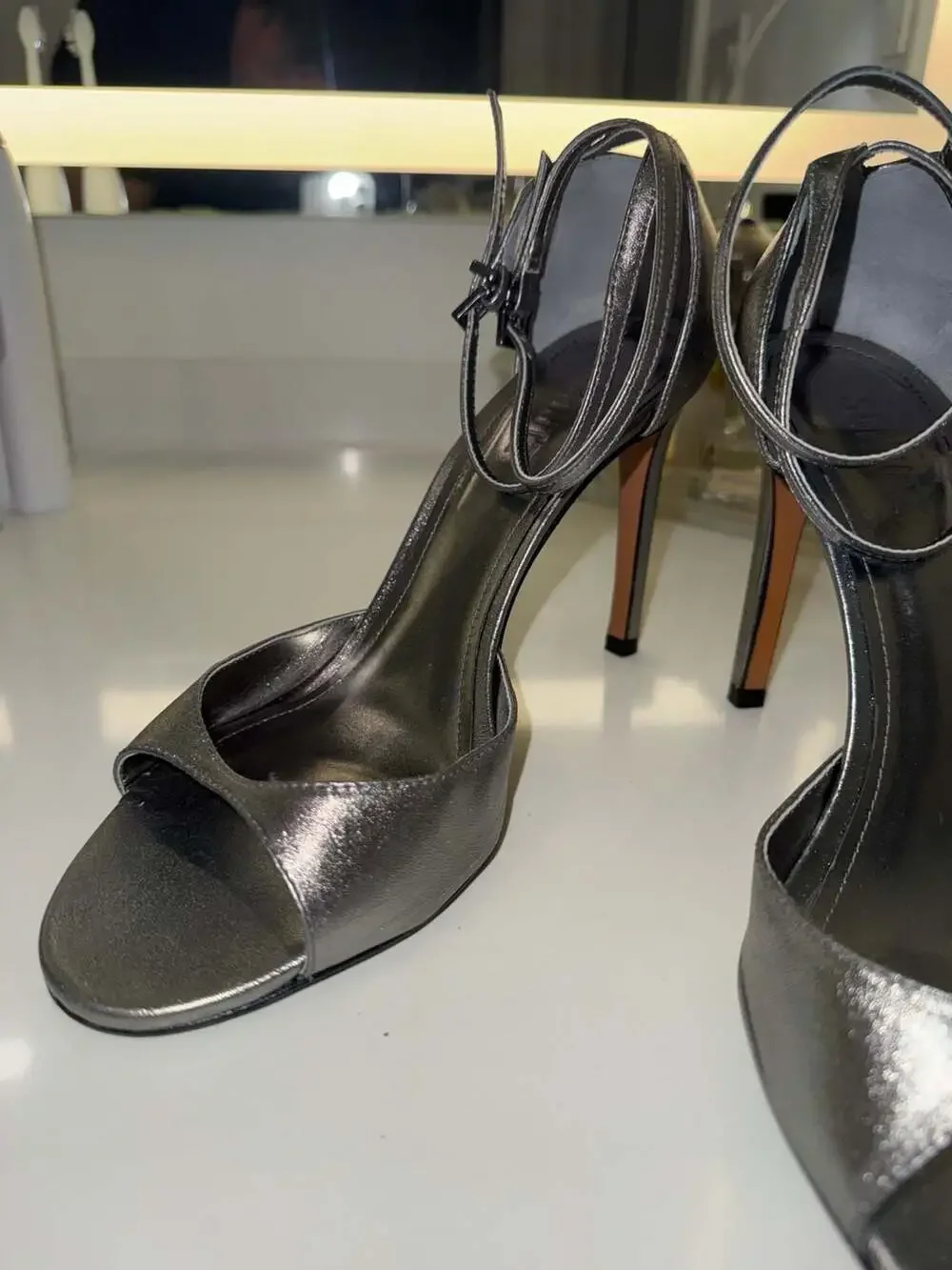 Schutz Metallic Silver Ankle Strap Stiletto Heels Size 9.5B